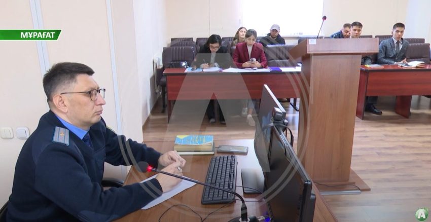 Прокуратура соттан полицейді өлтірді деп айыпталған Қостанай облысының тұрғынын өмір бойына бас бостандығынан айыруды сұрайды