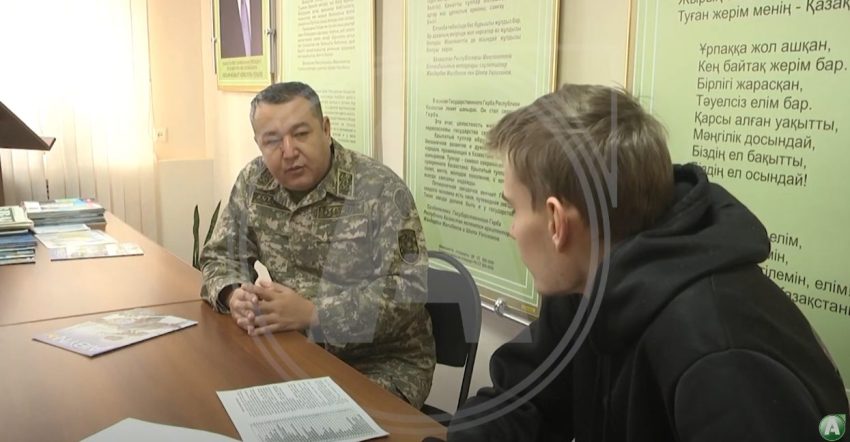 Президент тапсырмасына орай ҚР Қорғаныс министрлігі азаматтардың мерзімді әскери қызметін өтеуге деген ынтасын арттыру мақсатында жаңа жобаларды қолға алуда