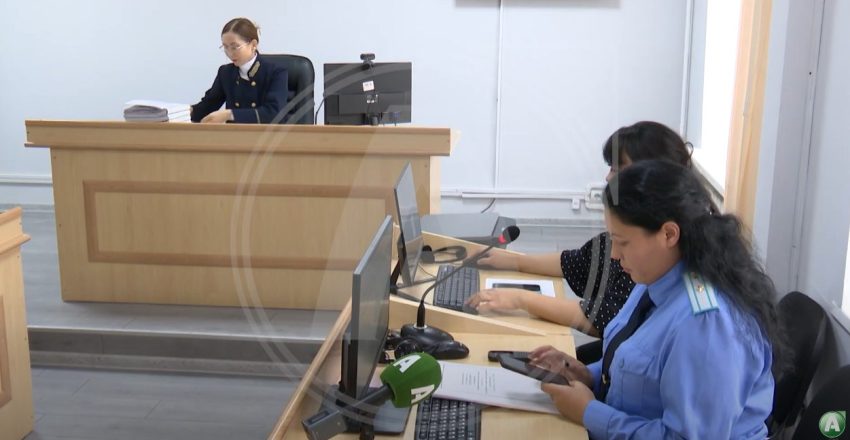 Қостанайда спорт мектебінің жаттықтырушысы бюджет қаржысын жымқырды деп айыпталуда