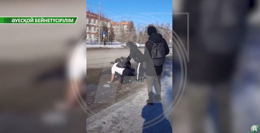 Қостанайда жолаушы мен автобус жүргізушісі жаға жыртысты